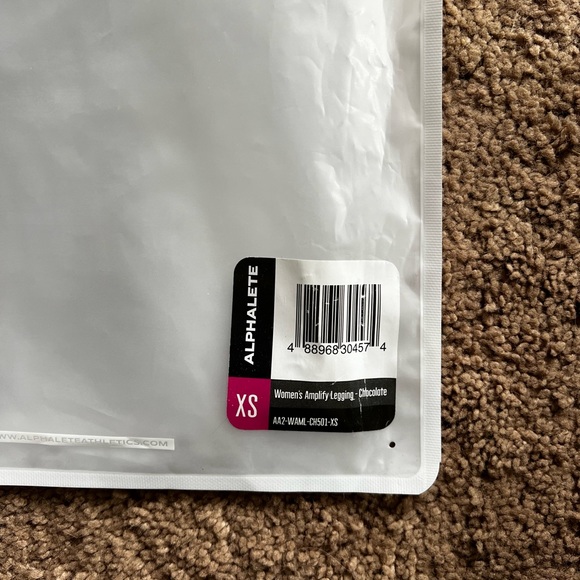NWT Alphalete Amplify Leggings in Chocolate - Picture 3 of 4